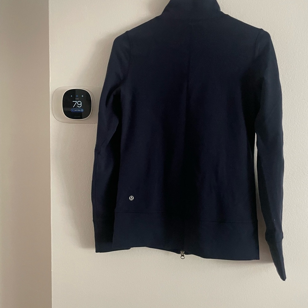 Lululemon navy blue Zip-Up Jacket size 6
